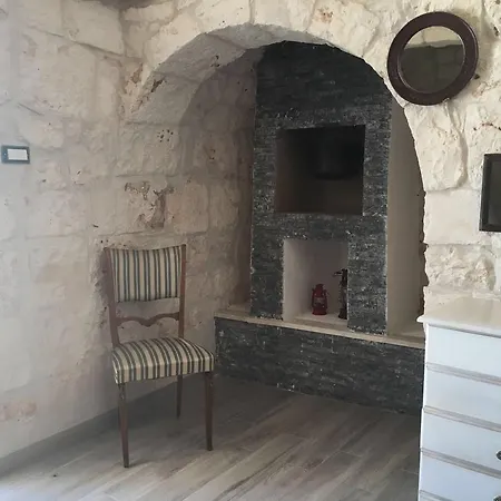 別荘 Trullo Ramunno オストゥーニ
